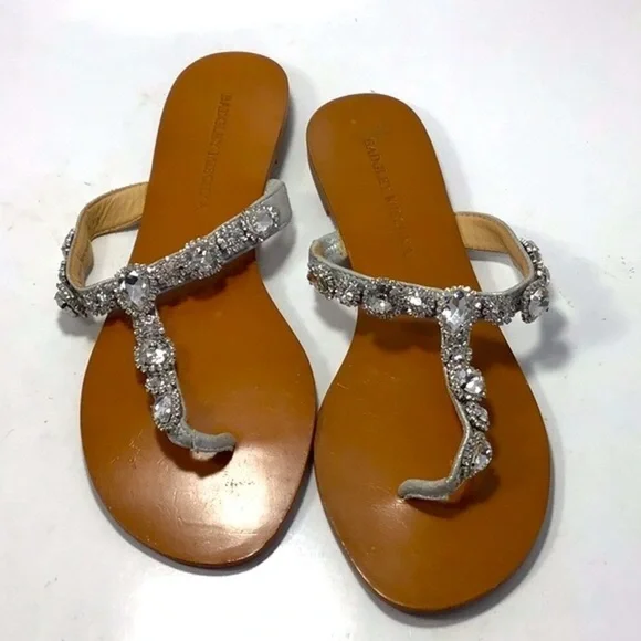 NWT Badgley Mischka Silver Crystal Jeweled Flat Sandals Size 8M - Picture 6 of 13